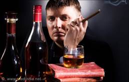 http://www.medindia.net/patients/patientinfo/images/hip-fracture-smoking-alcohol.jpg